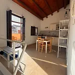 Epic Terrace In Kalsa 公寓