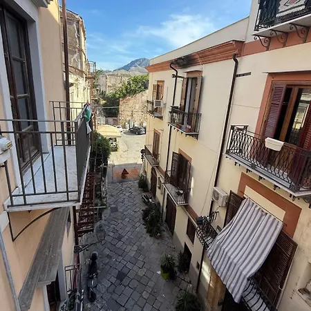 Apartment Epic Terrace In Kalsa *